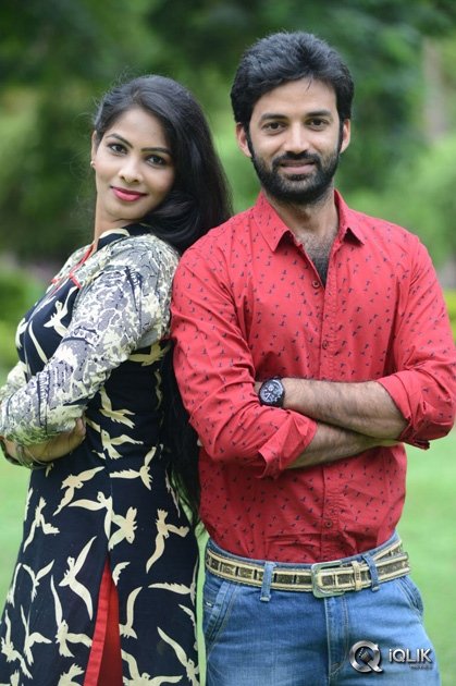 Bandhook-Movie-Platinum-Disc-Function